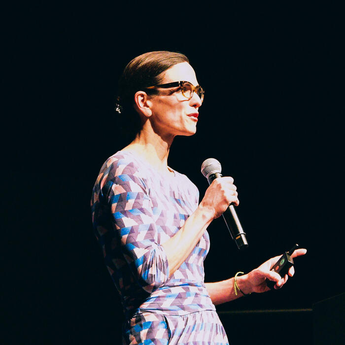 Ana Maria Pinto da Silva giving a lecture